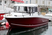Maribell Boot 05 - Jeanneau 755 Marlin - 24 Fuß/200 PS mit E-Lot/Kartenplotter/GoFish